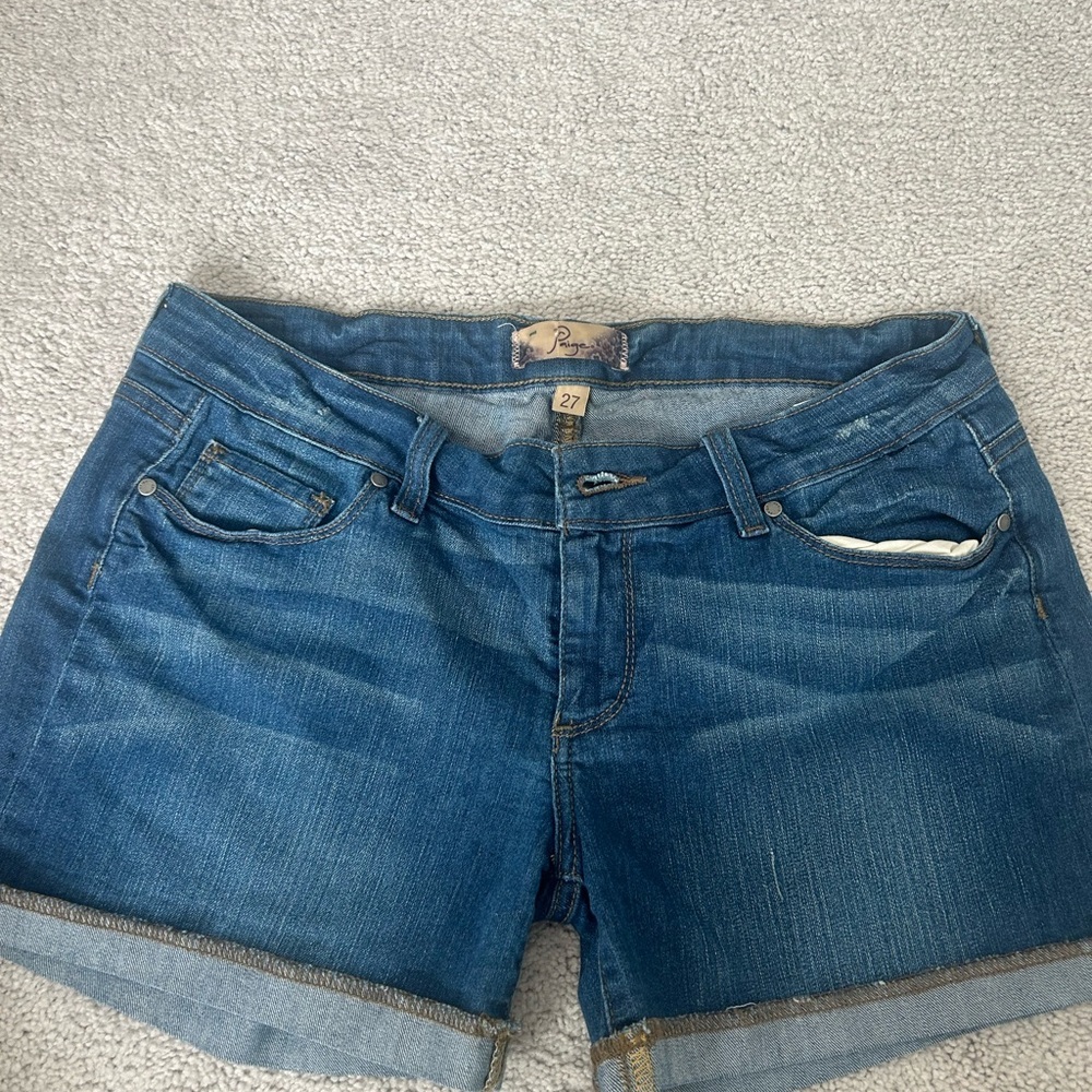PAIGE Jimmy Jimmy denim shorts in a cuffed style size 27 - Picture 3 of 5